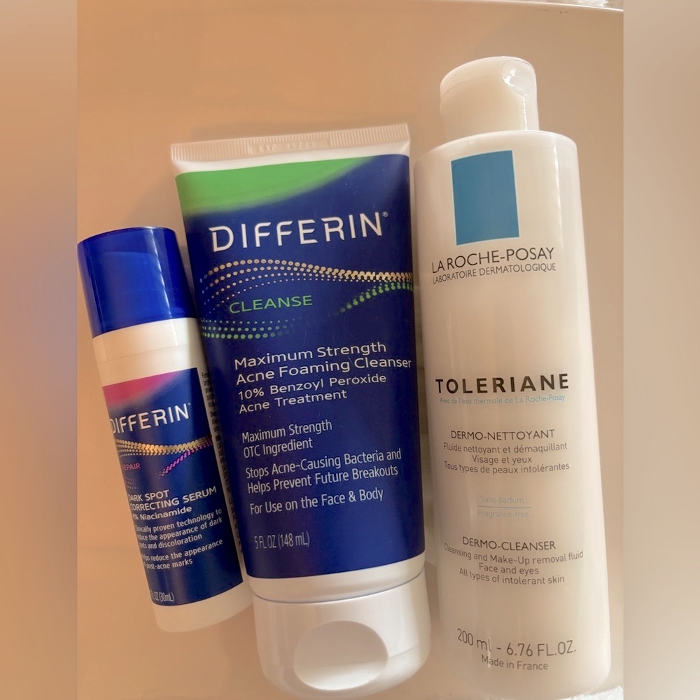 Differin Dark Spot Corrector, LaRoche-Posay and face wash bundle NWT/ Sealed NEW